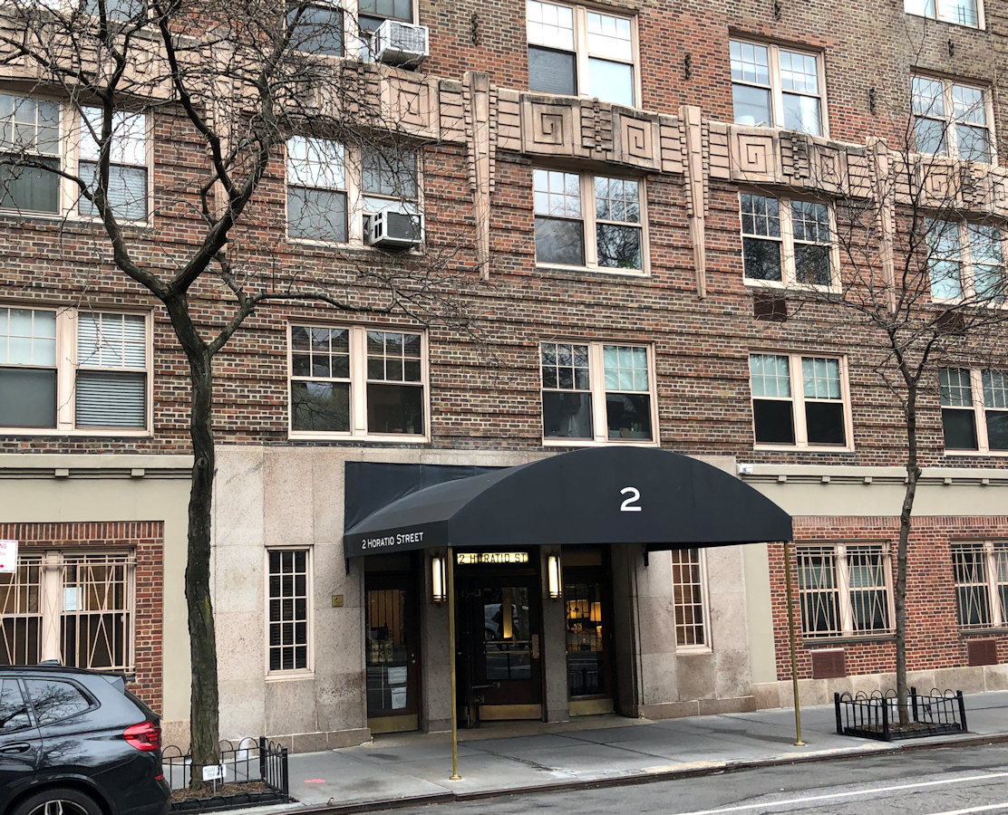 Apartment building at 2 Horatio Street