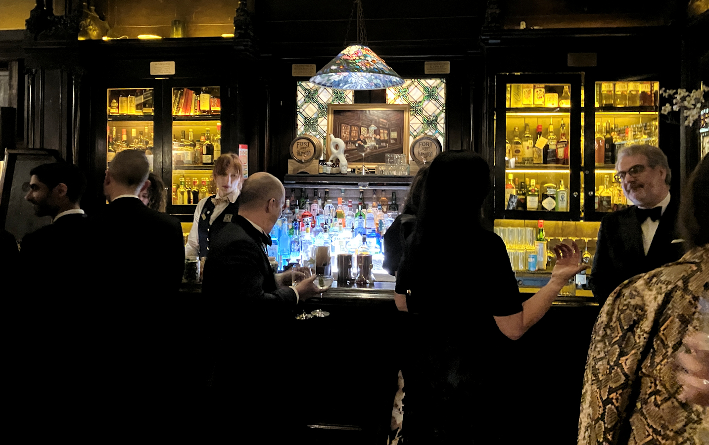 The black-tie crowd gathered in the NAC’s historic Donald MacDonald glass-ceilinged bar after the ceremony.