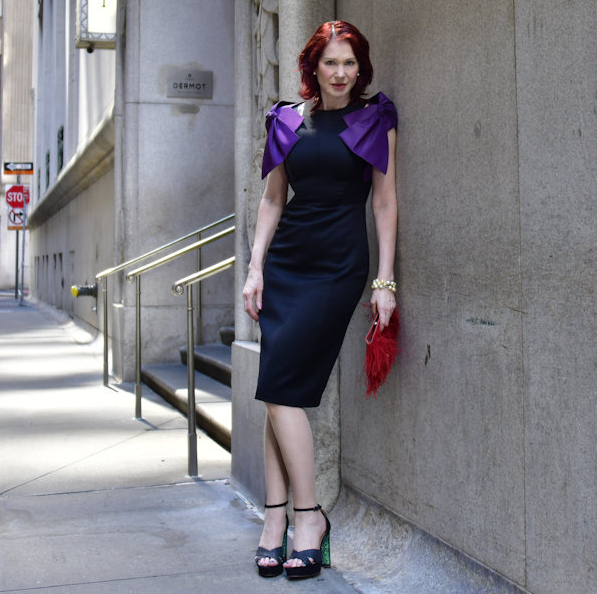 Manhattan Model Karen Rempel at 20 Exchange Place Entrance