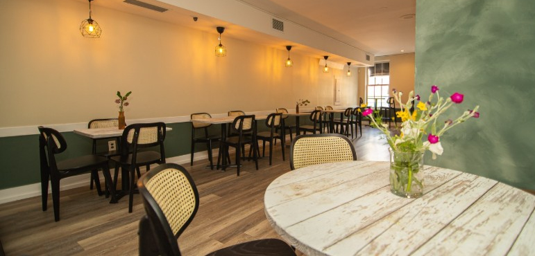 LifeThyme Natural Market second-floor dining room overlooking Sixth Avenue